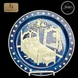 Incolay Studios "With Visions of Sugarplums" Vintage 3D Collectors Plate
